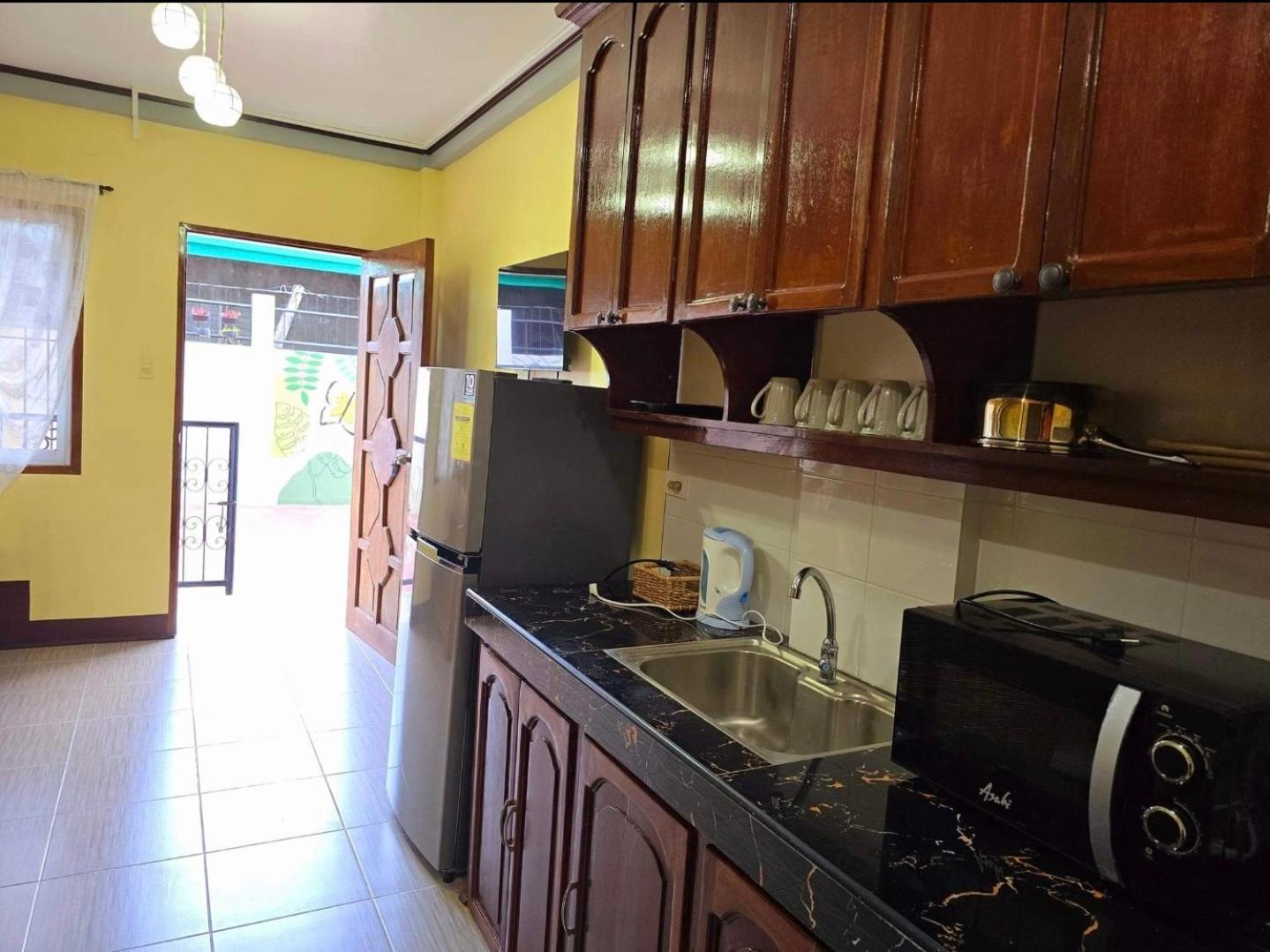 Nober Apartments Puerto Princesa Eksteriør bilde