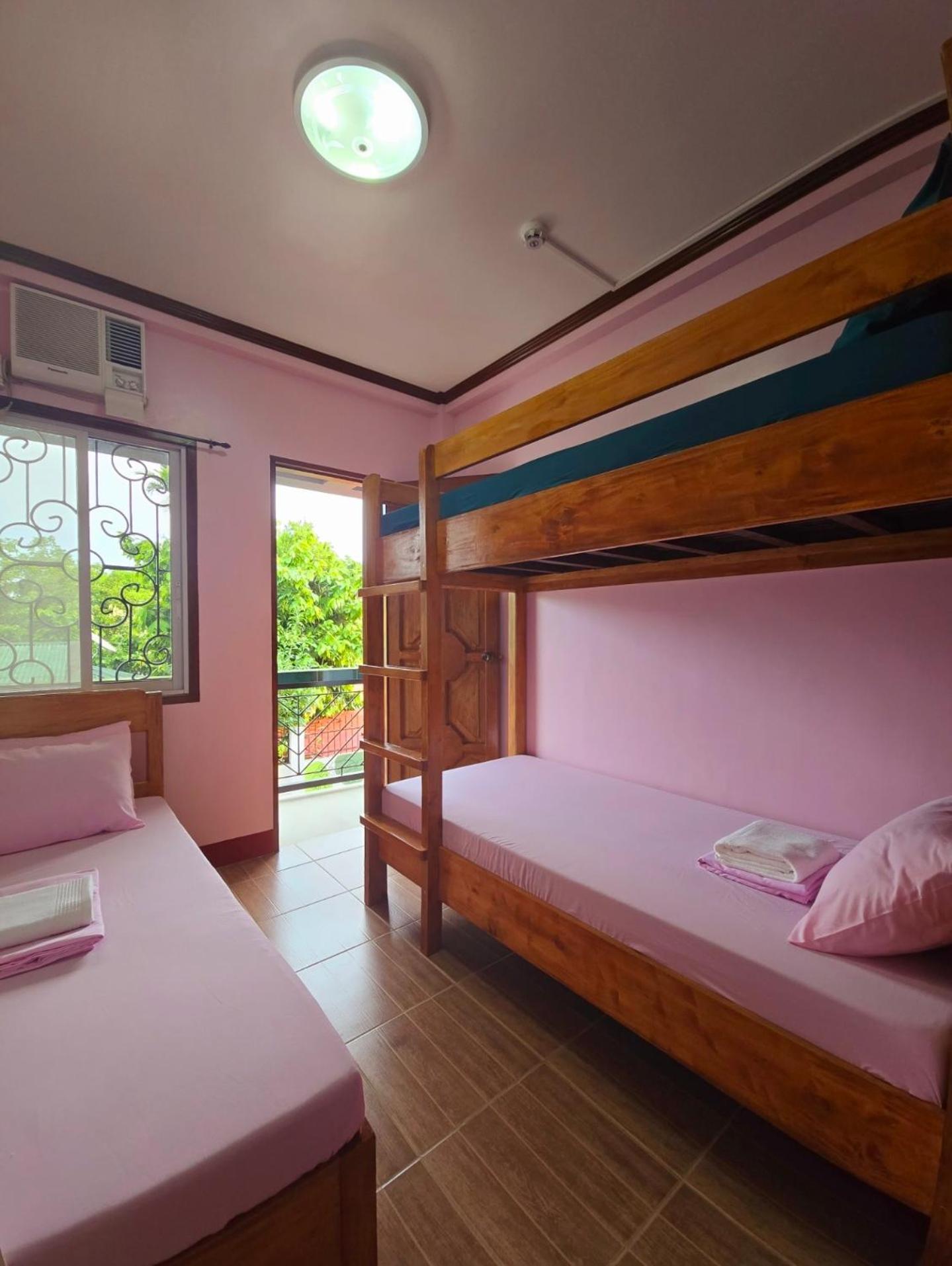 Nober Apartments Puerto Princesa Eksteriør bilde